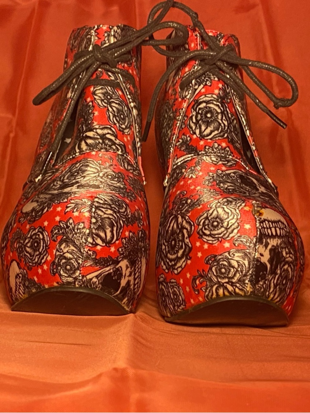 IRON FIST super high platform ankle booties,hot pink satin,skull print,lace up 7 - Picture 8 of 14